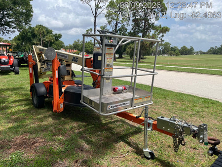 2022 JLG T350