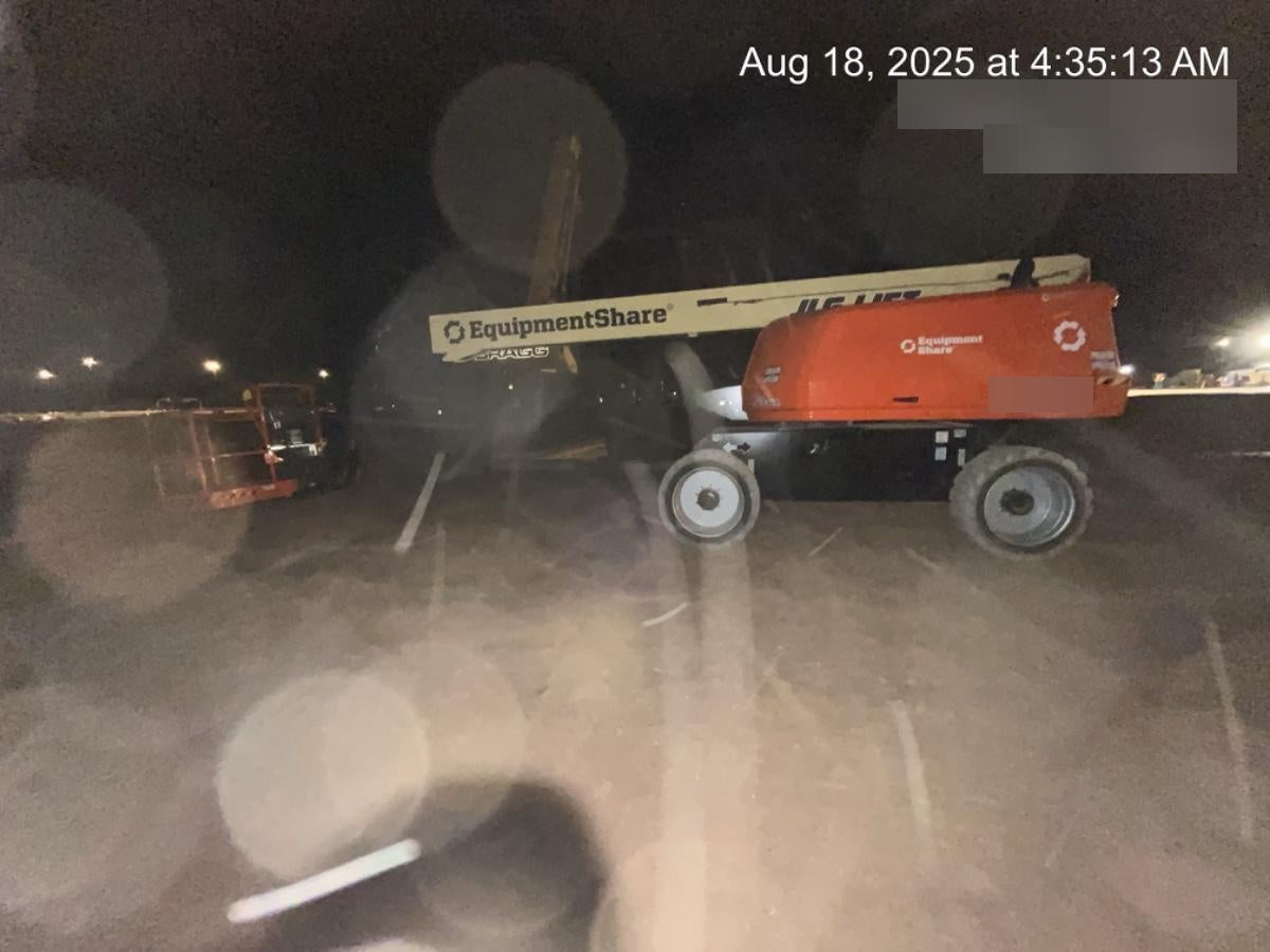 2025 JLG 660SJ