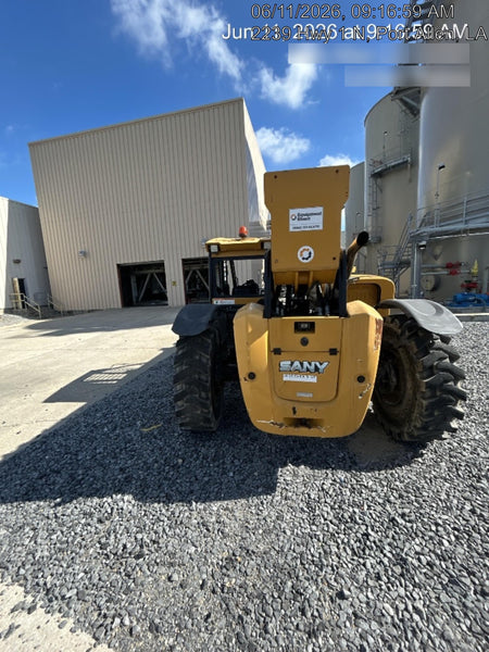 2023 SANY STH1056