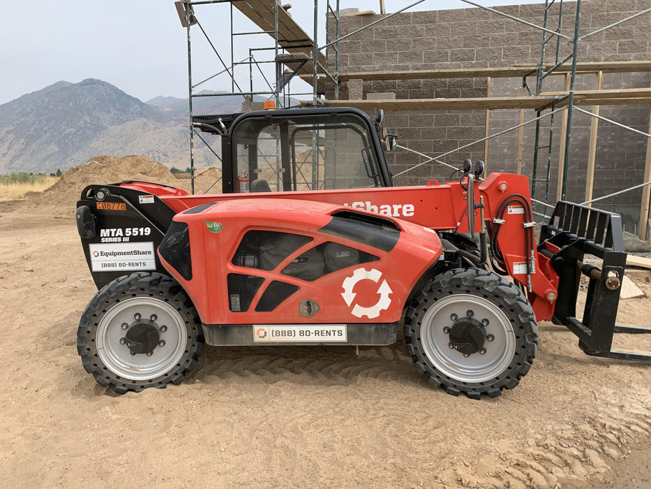 2020 MANITOU MTA5519