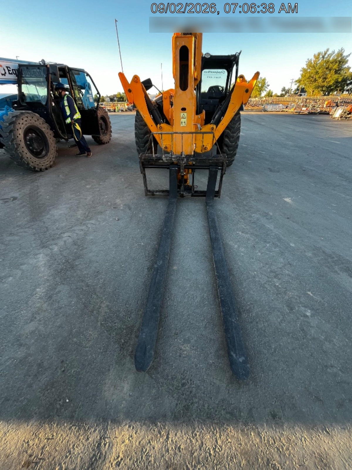 2019 JCB 510-56