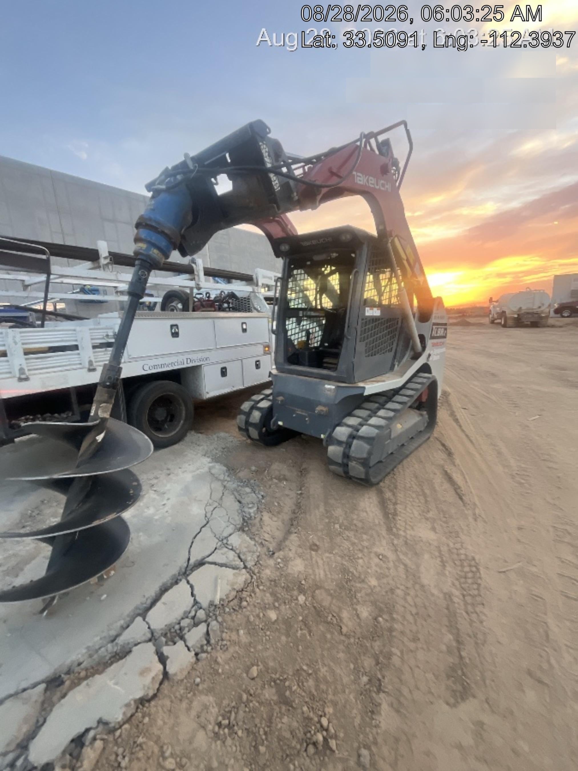 2023 AUGER TORQUE 3300-30