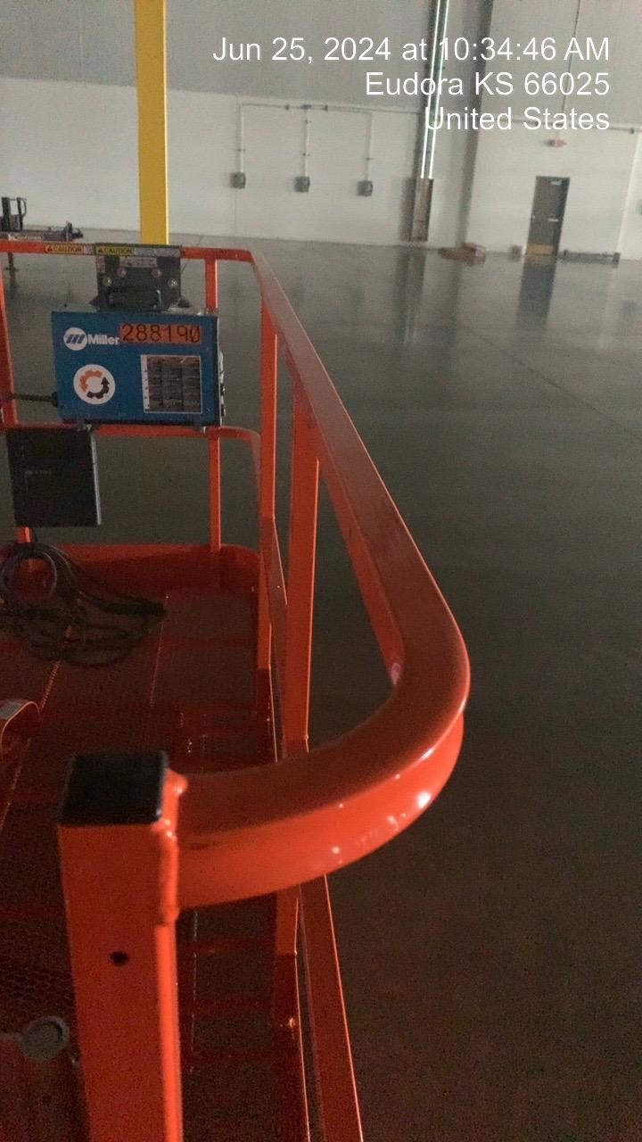 2024 JLG 660SJ