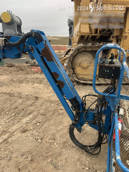 2016 GENIE S-85