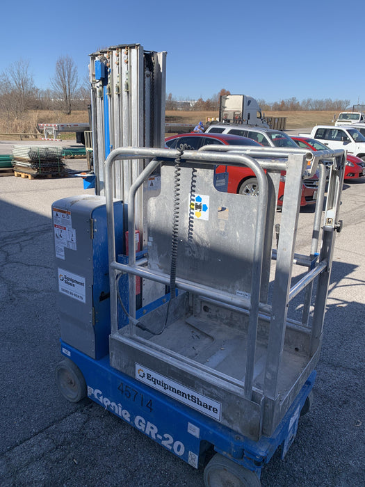 2019 GENIE GR-20