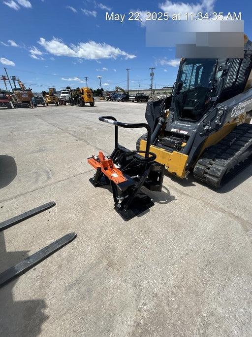 2025 L&C ENTERPRISES-USA, INC. (DBA: DELTA FENCE & CONSTRUCTION) LOBO EXTREME - Post Puller