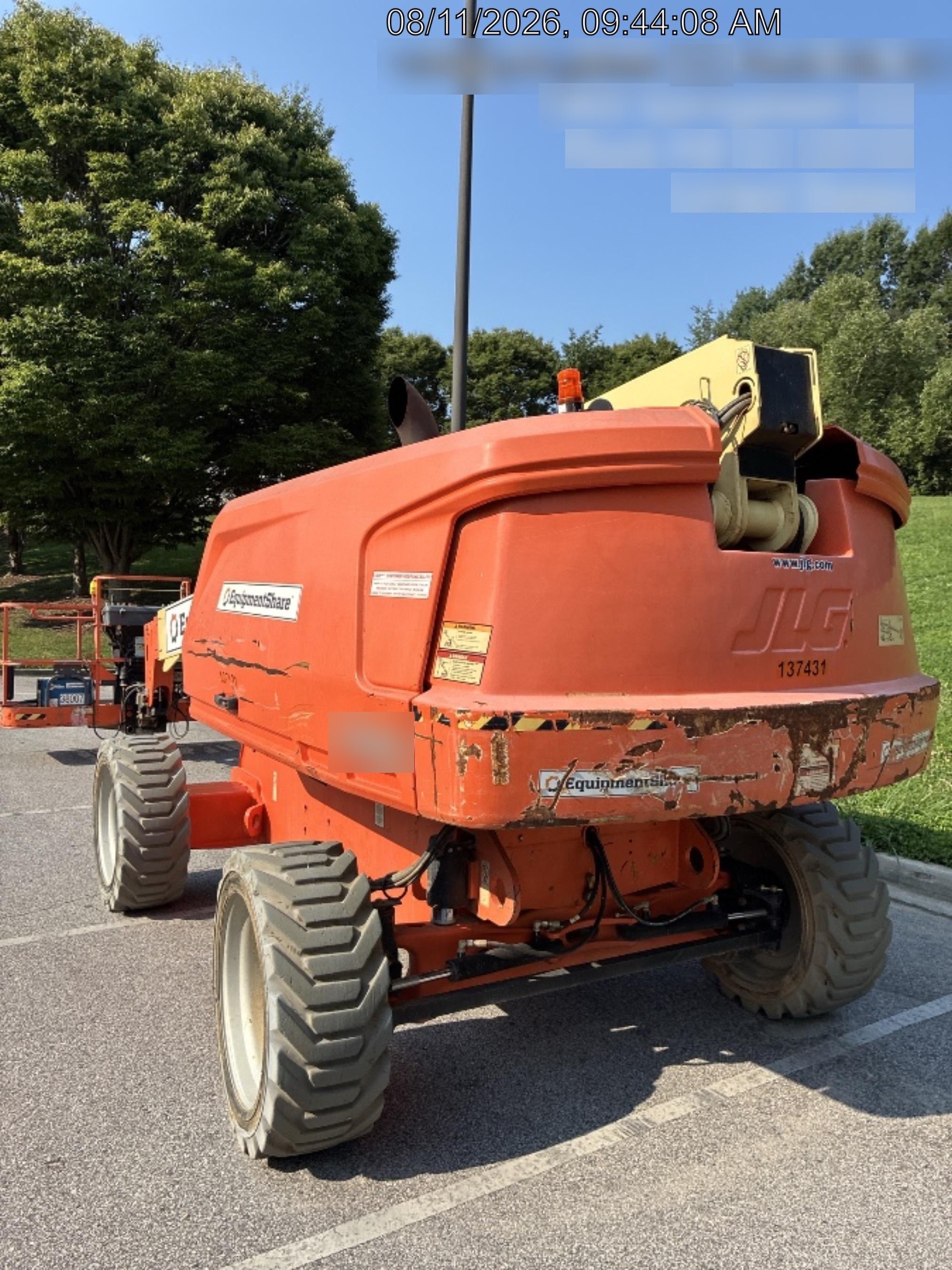 2021 JLG 600S