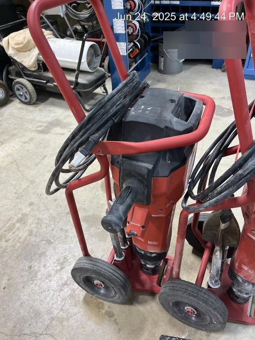 2022 HILTI TE 3000-AVR