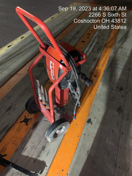 2021 HILTI TE 3000-AVR