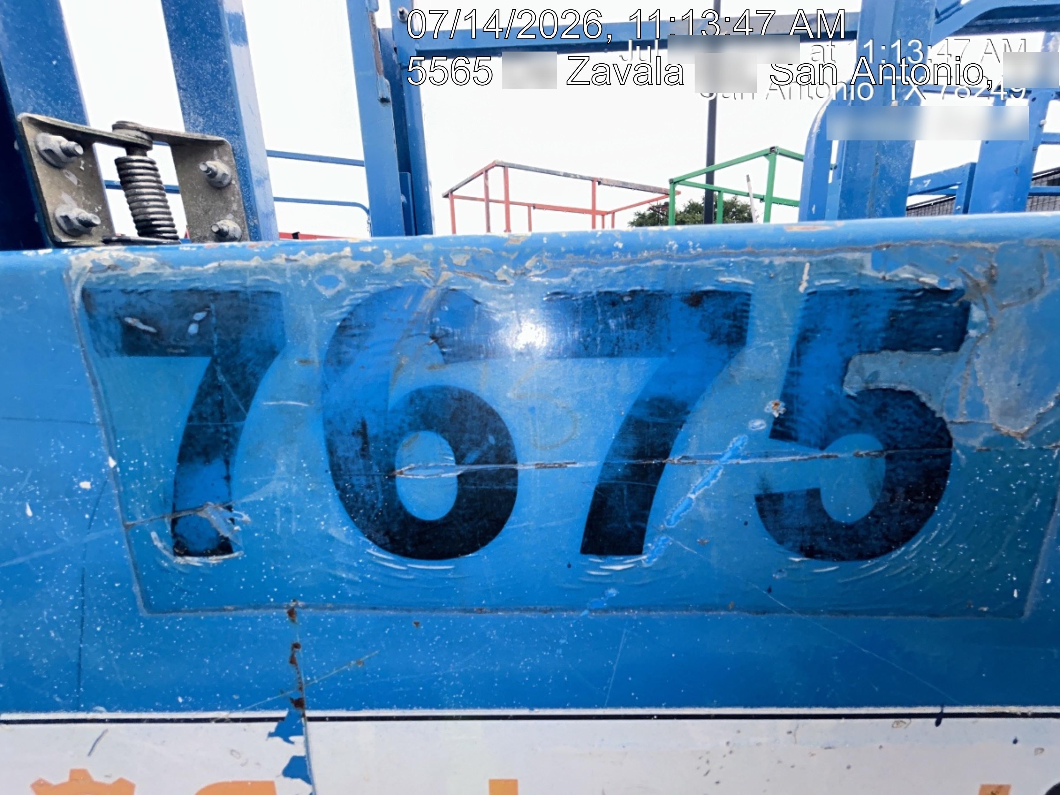 2017 Genie GS-3232 Genie GS3232 Lift w/Folding Rails and Swing Gate
