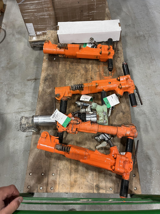 2022 MICHIGAN PNEUMATIC HV-15G-8P-ES-TRACKER