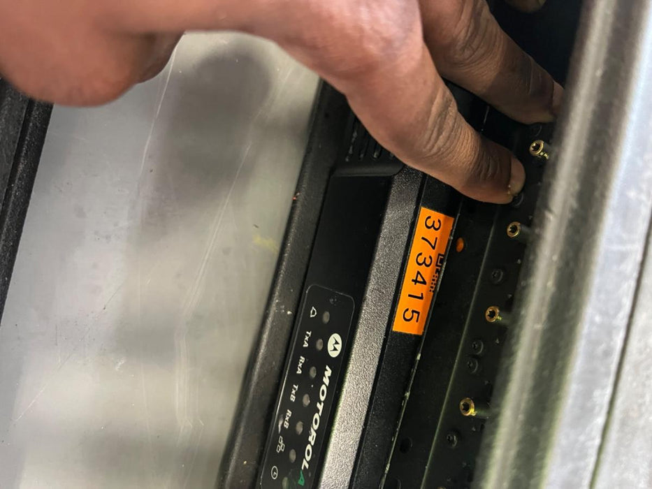 2023 MOTOROLA SLR 5700 (UHF)