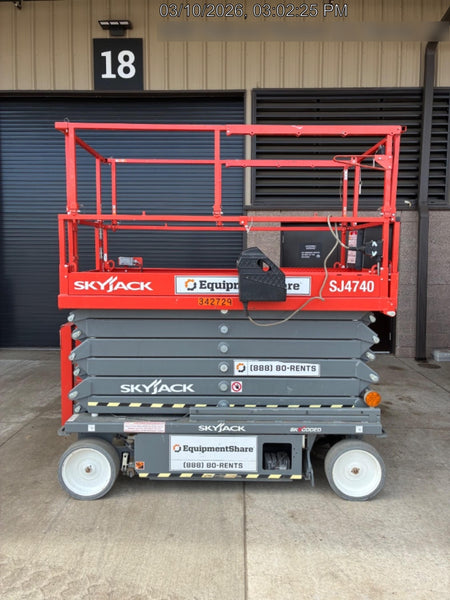 2023 SKYJACK SJ4740