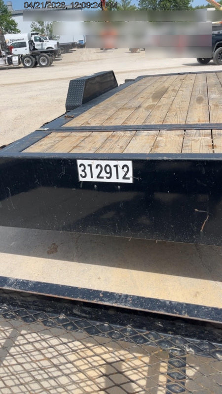 2023 LOADTRAIL Tilt-Deck Rental Trailer