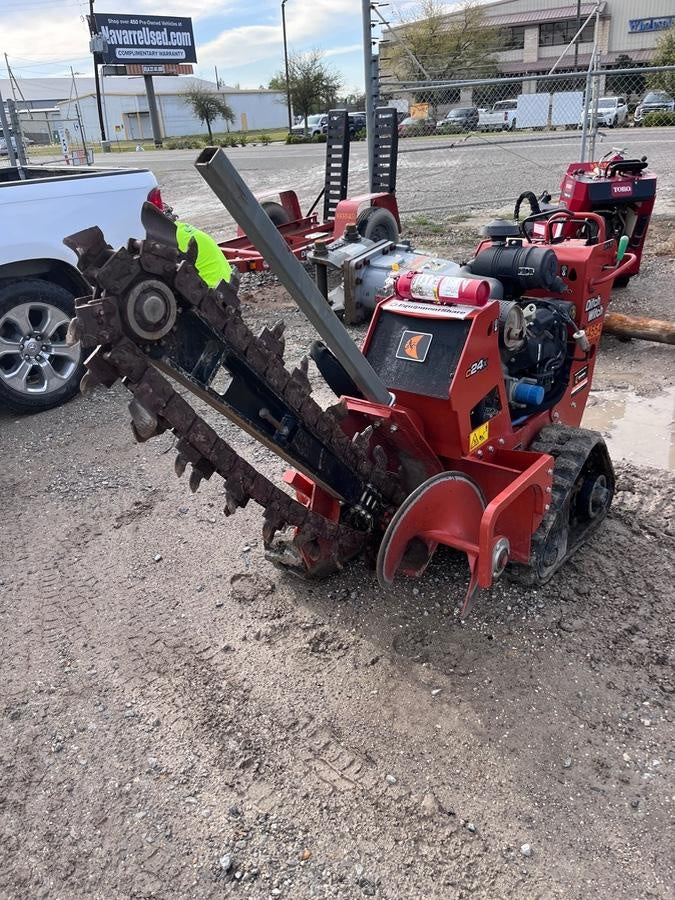 2023 DITCH WITCH C24XA