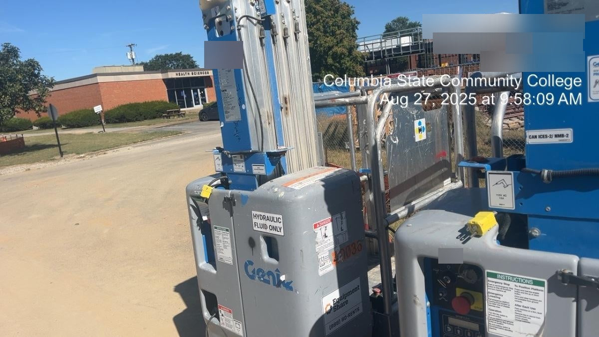 2019 GENIE GR-20