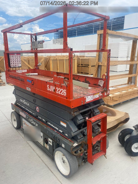 2018 Skyjack SJIII-3226 Skyjack SJIII3226 Scissor Lift w/Trojan Batteries