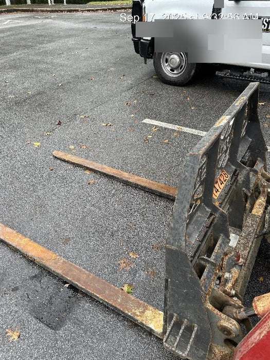 2021 PALADIN 48" Pallet Forks - Paladin