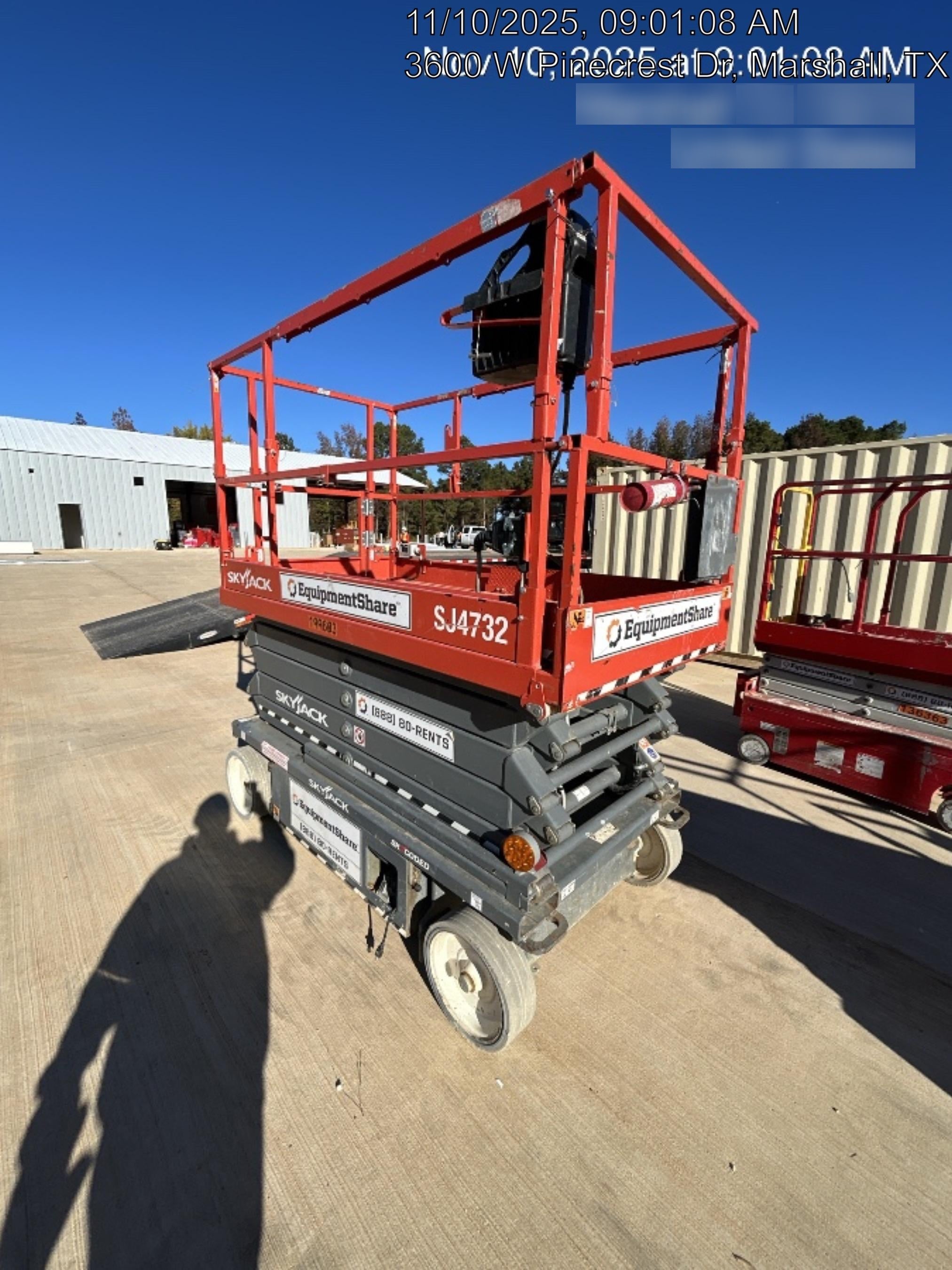 2021 SKYJACK SJ4732