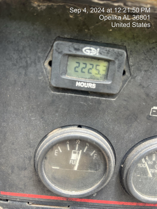 2021 Lincoln Electric Vantage 322 Vantage 322 Ready Pak 3 w/ Decals, ORANGE (includes trailer, cable rack, fender light kit) NO Telematics