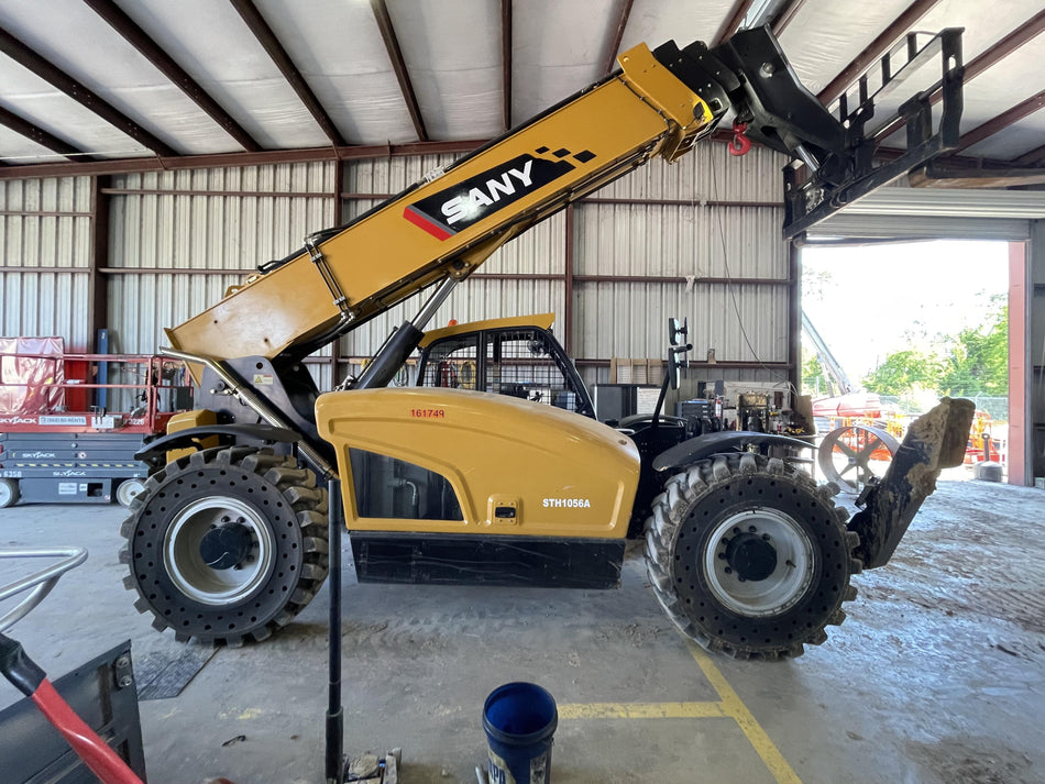 2021 SANY STH1056