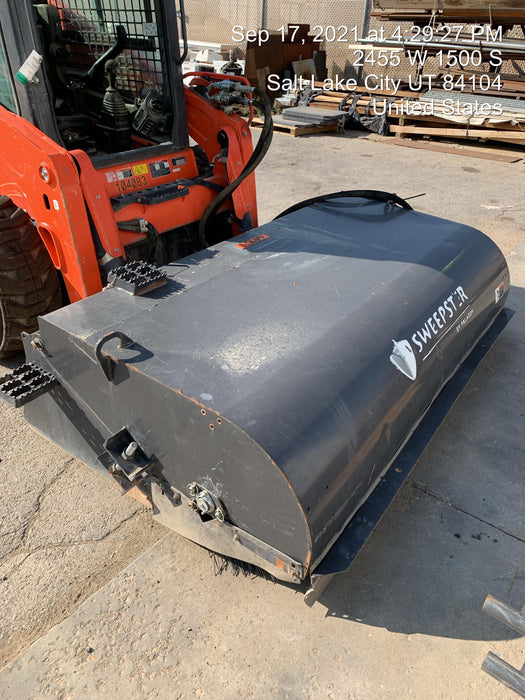 2016 PALADIN Sweepster SB72