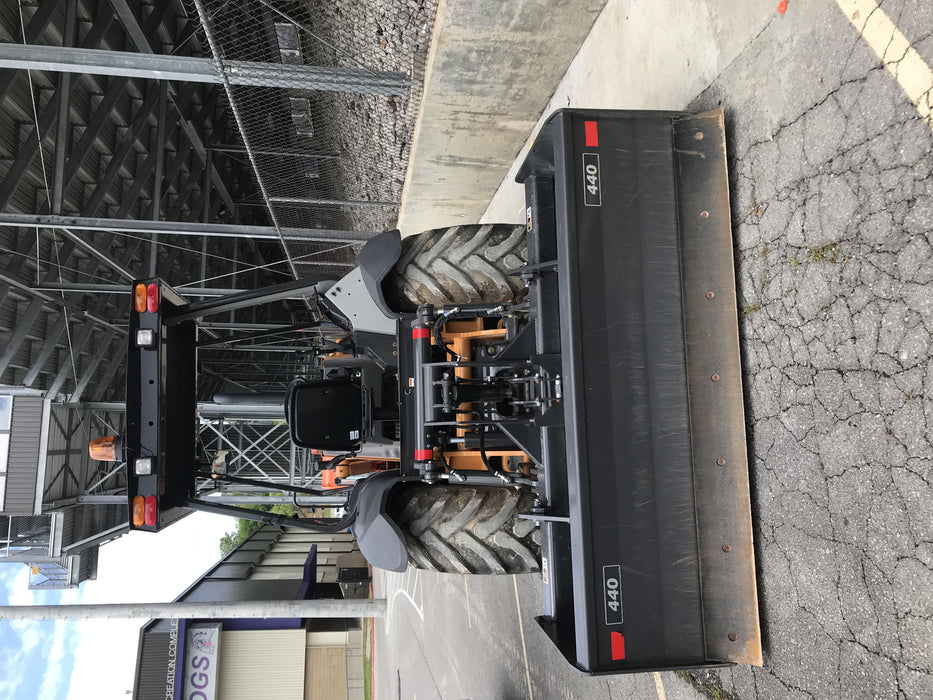 2019 Case 570N EP Canopy, 4WD, GP Front Bucket, Dual Tilt Cylinder, 84" Box Blade w/ Scarifier, Wheel Weights, Beacon