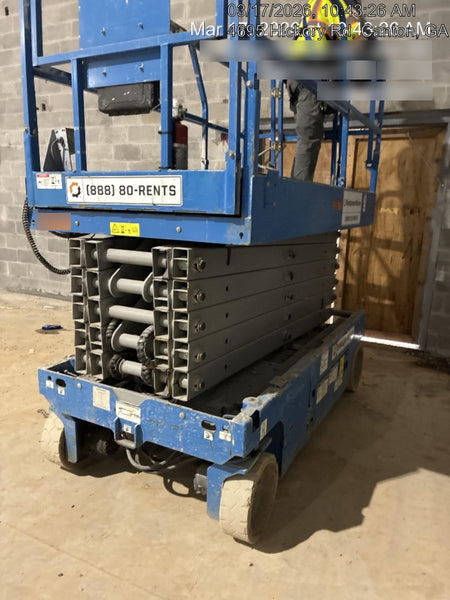 2019 Genie GS-4047 Folding rails with half height swing gate