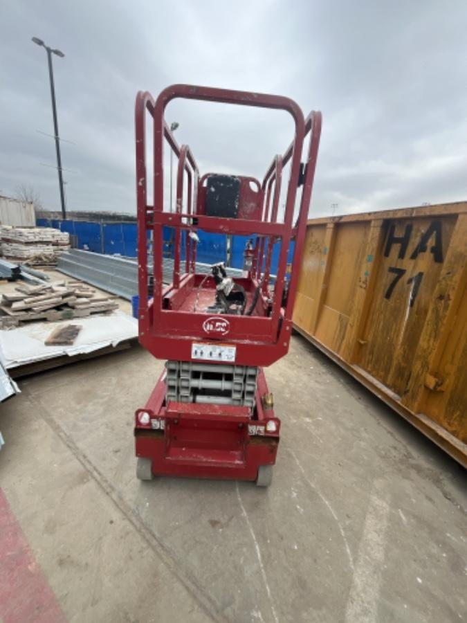2019 MEC 1330SE MEC 1330SE w/ES Track Hardware, Full Extended 2 Year Warranty