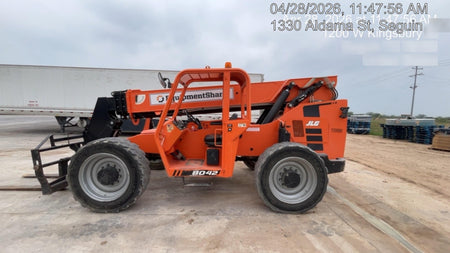 2021 SKYTRAK 8042