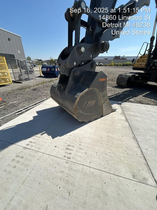 2025 JOHN DEERE 60" Bucket, Excavator 77,000 - 85,000 John Deere