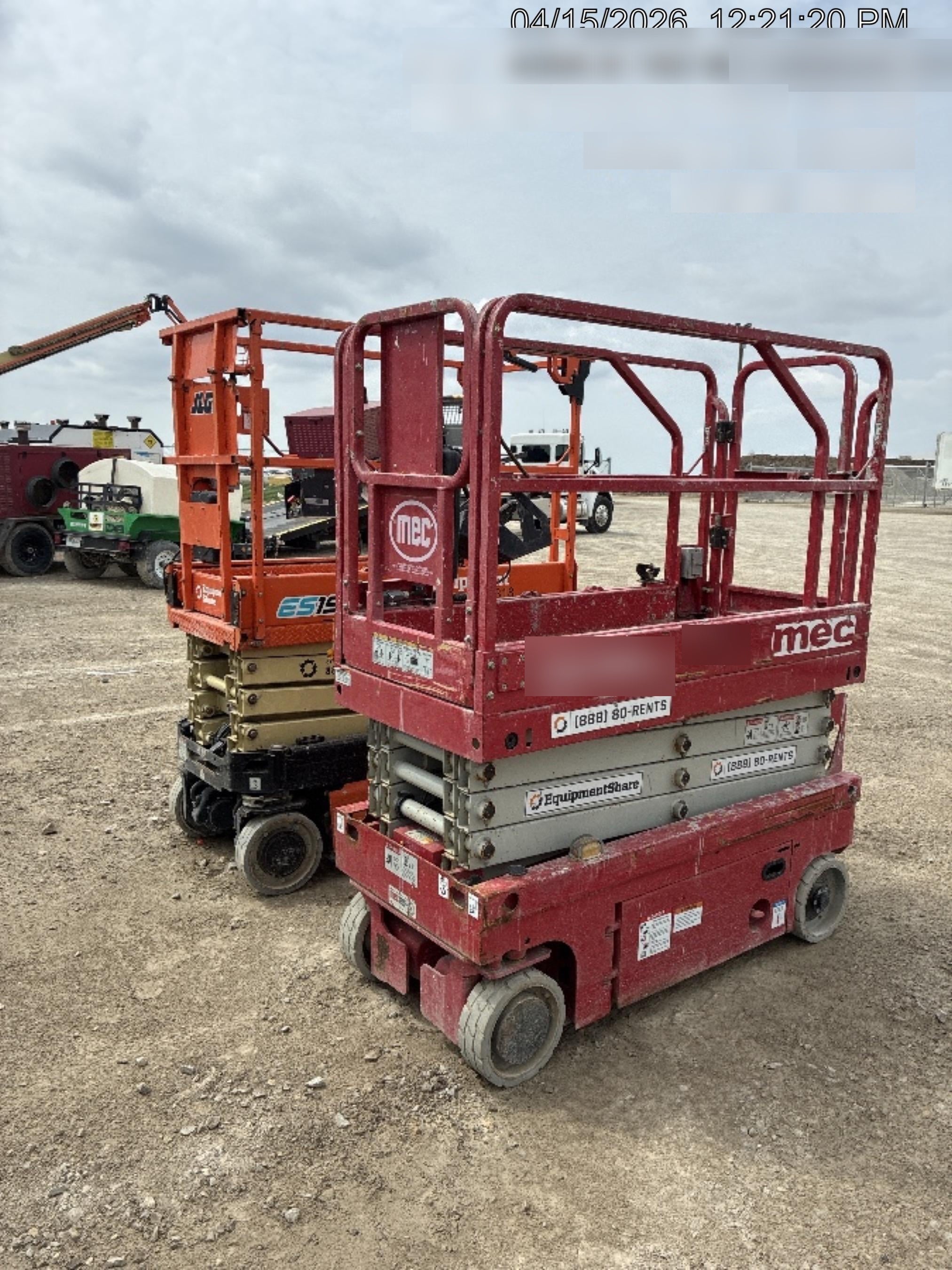 2022 JLG ES1932