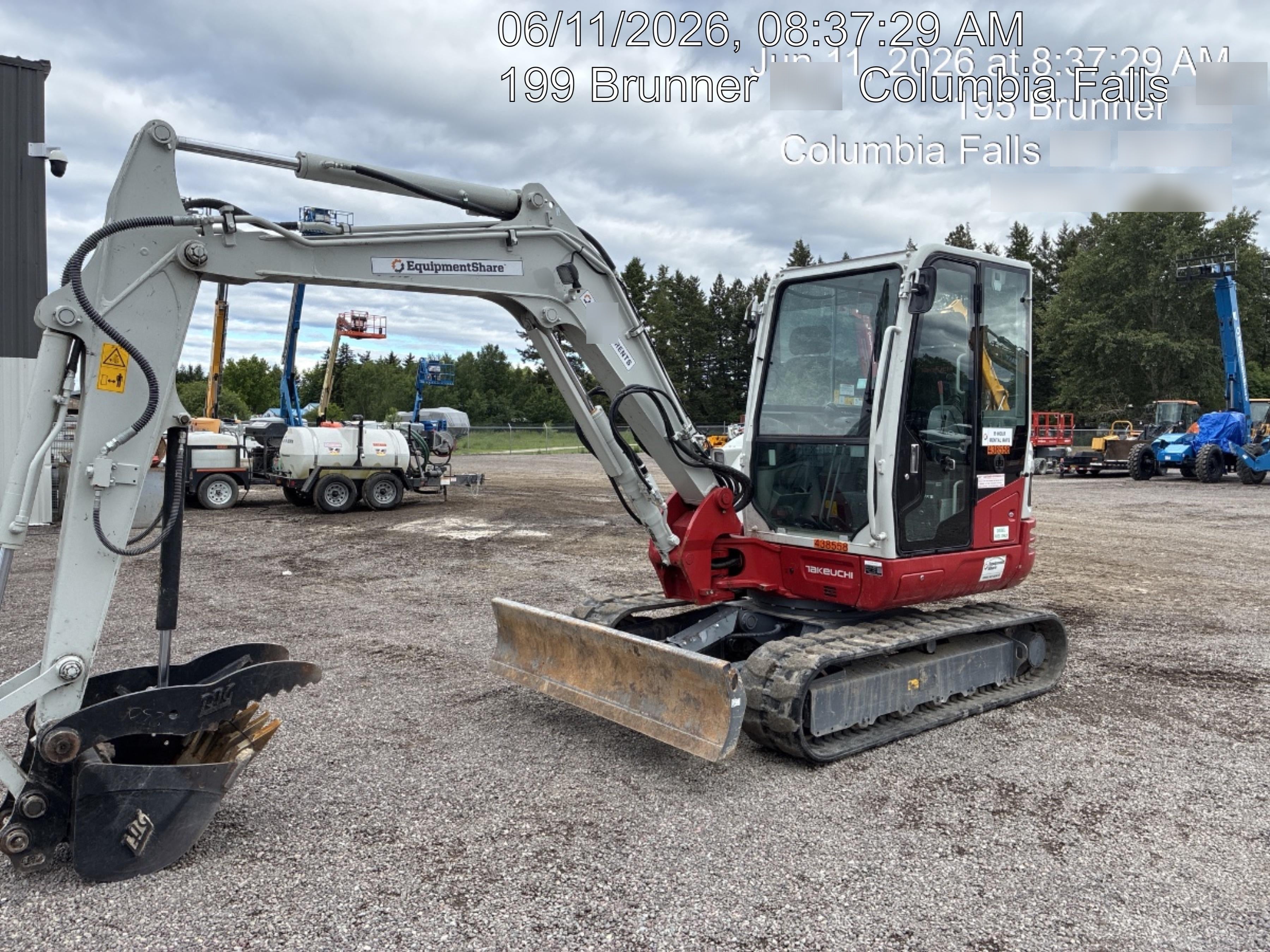 2024 TAKEUCHI TB250-2CR