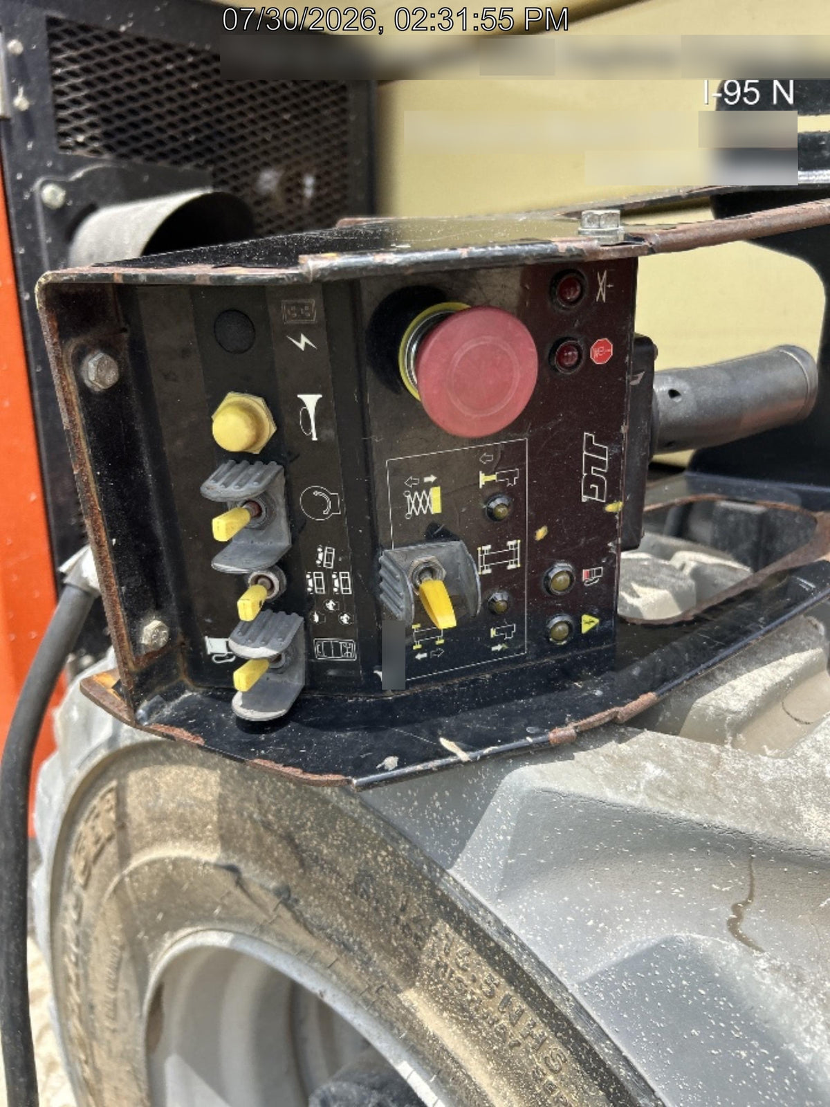 2024 JLG RT4394