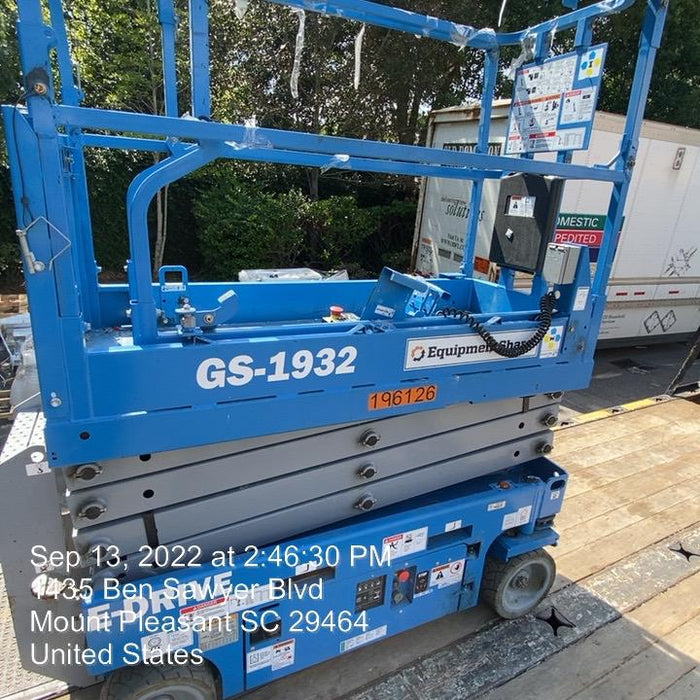 2021 GENIE GS-1932