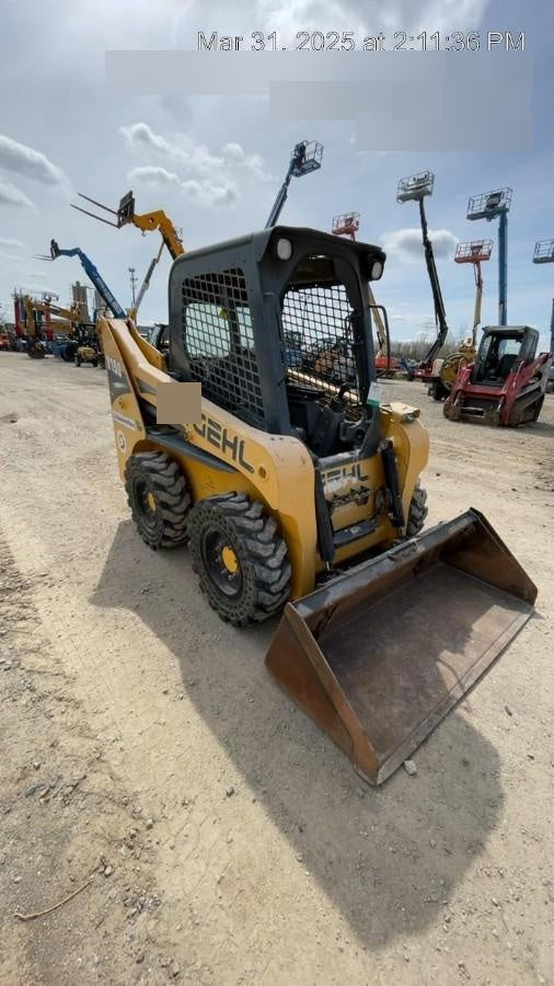 2016 GEHL R190