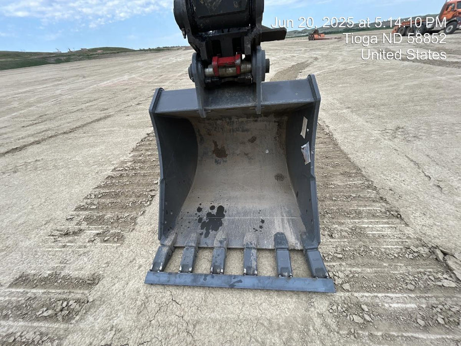 2025 JOHN DEERE 48" Bucket, Excavator 56,000 - 65,000 John Deere