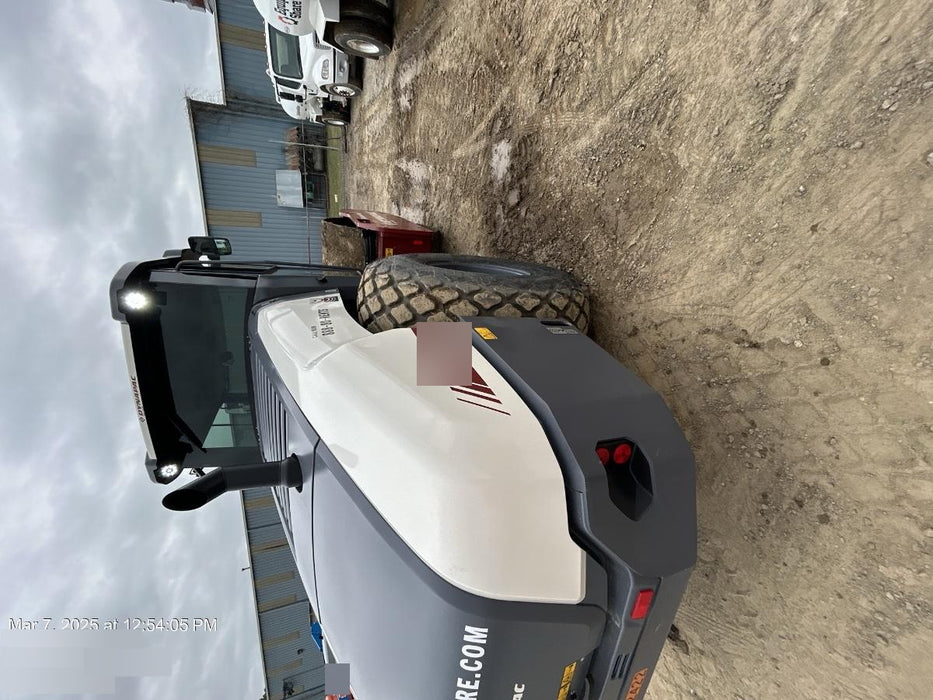 2024 DYNAPAC CA2500D