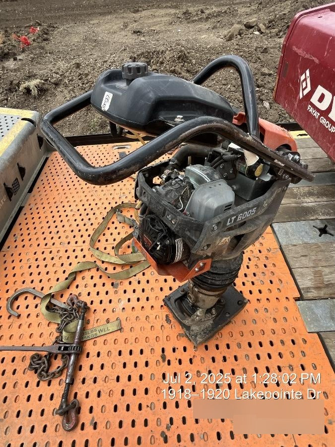 2024 HUSQVARNA LT6005