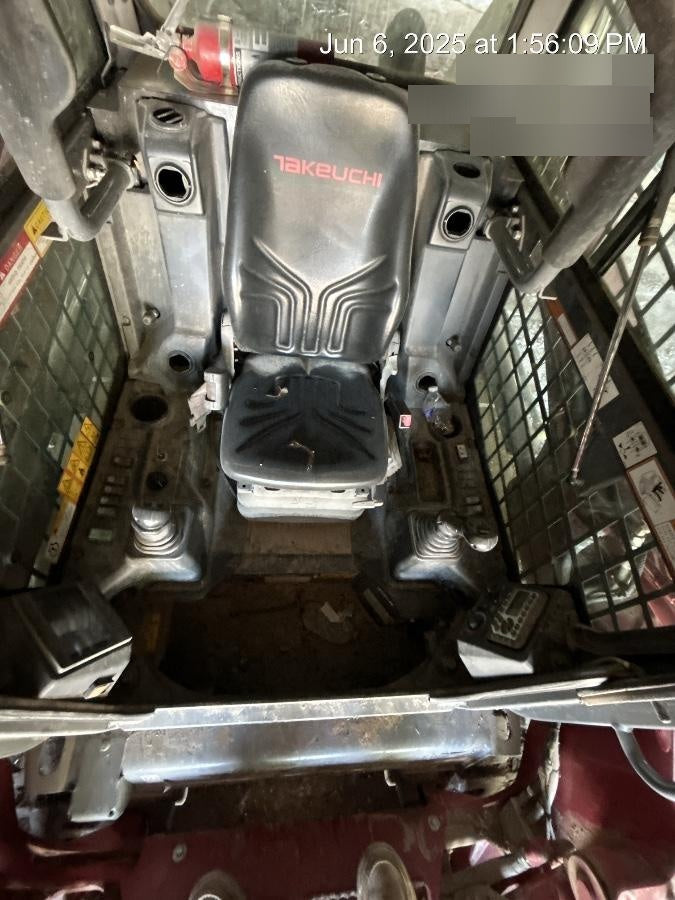 2022 TAKEUCHI TL12R2-CR