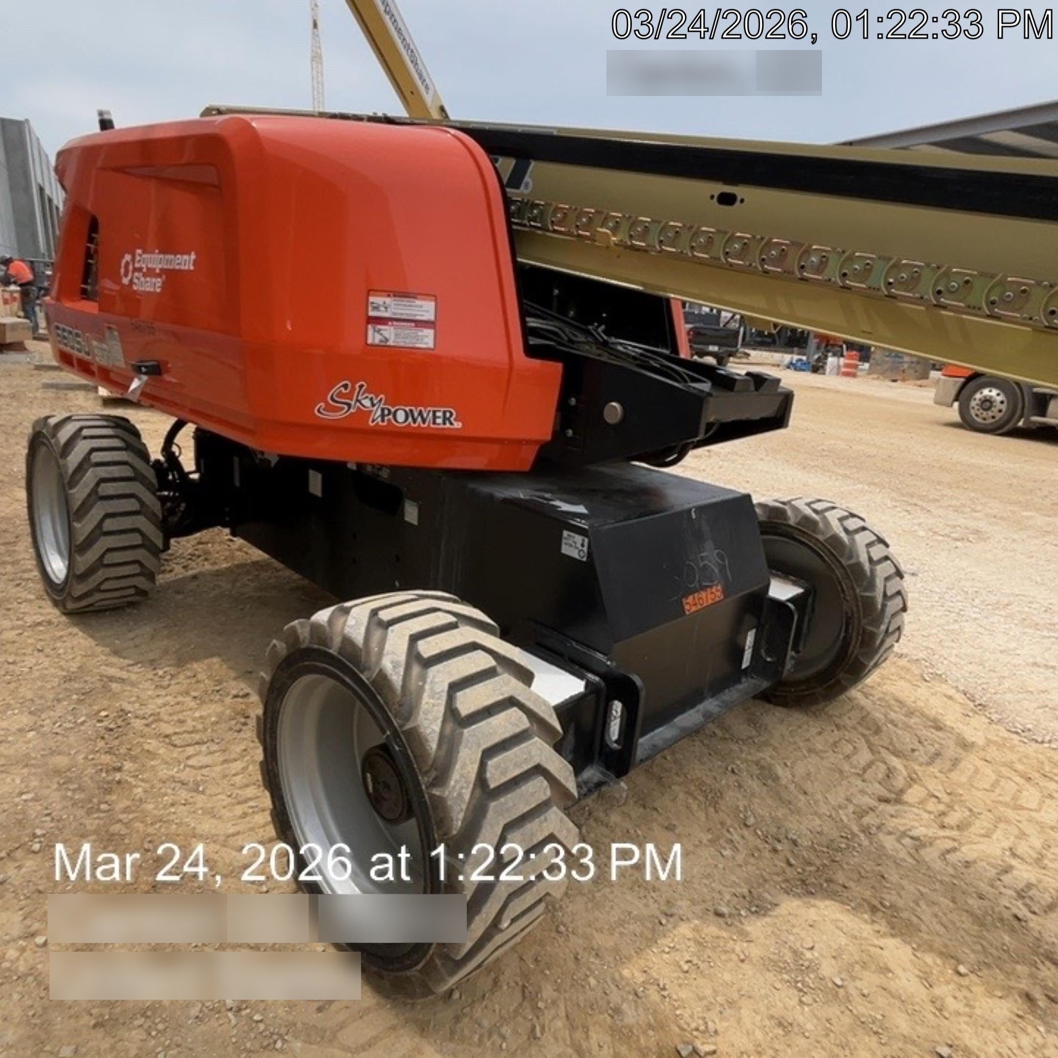 2025 JLG 660SJ