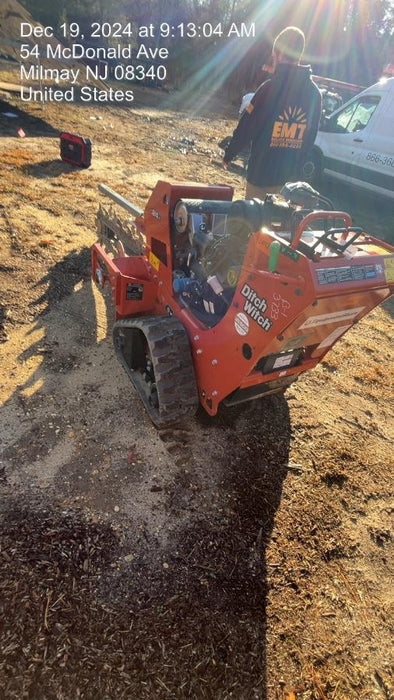2023 DITCH WITCH C24XA