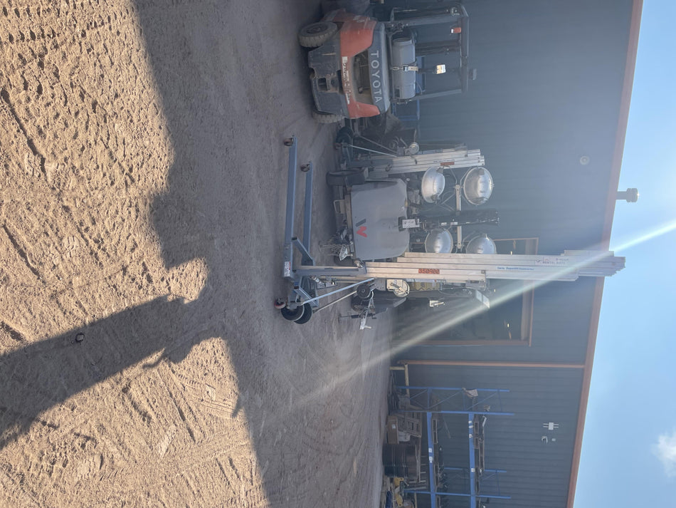 2023 GENIE SLC-24