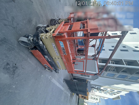 2022 JLG ES1932