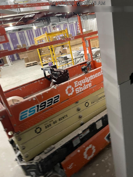 2022 JLG ES1932