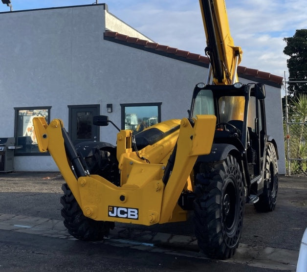 2023 JCB 512-56