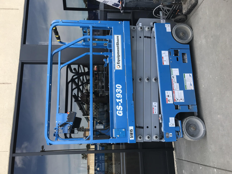 2019 Genie GS-1930 Half Height Swing Gate, 800W Inverter