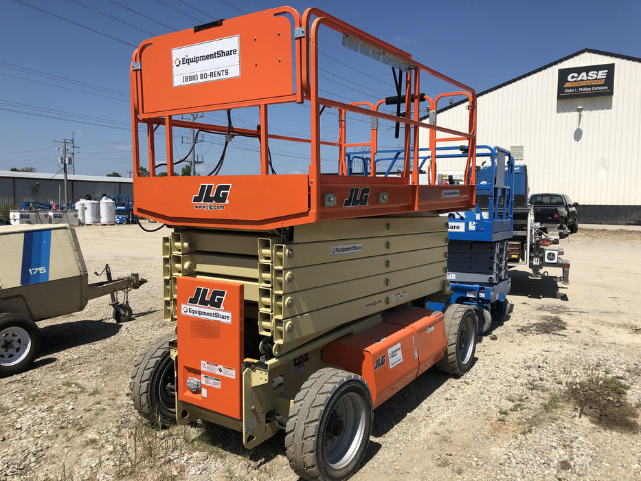 2019 JLG 4069LE
