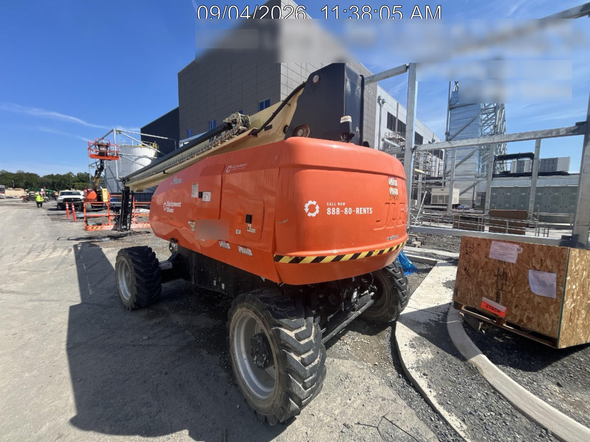 2023 JLG 860SJ