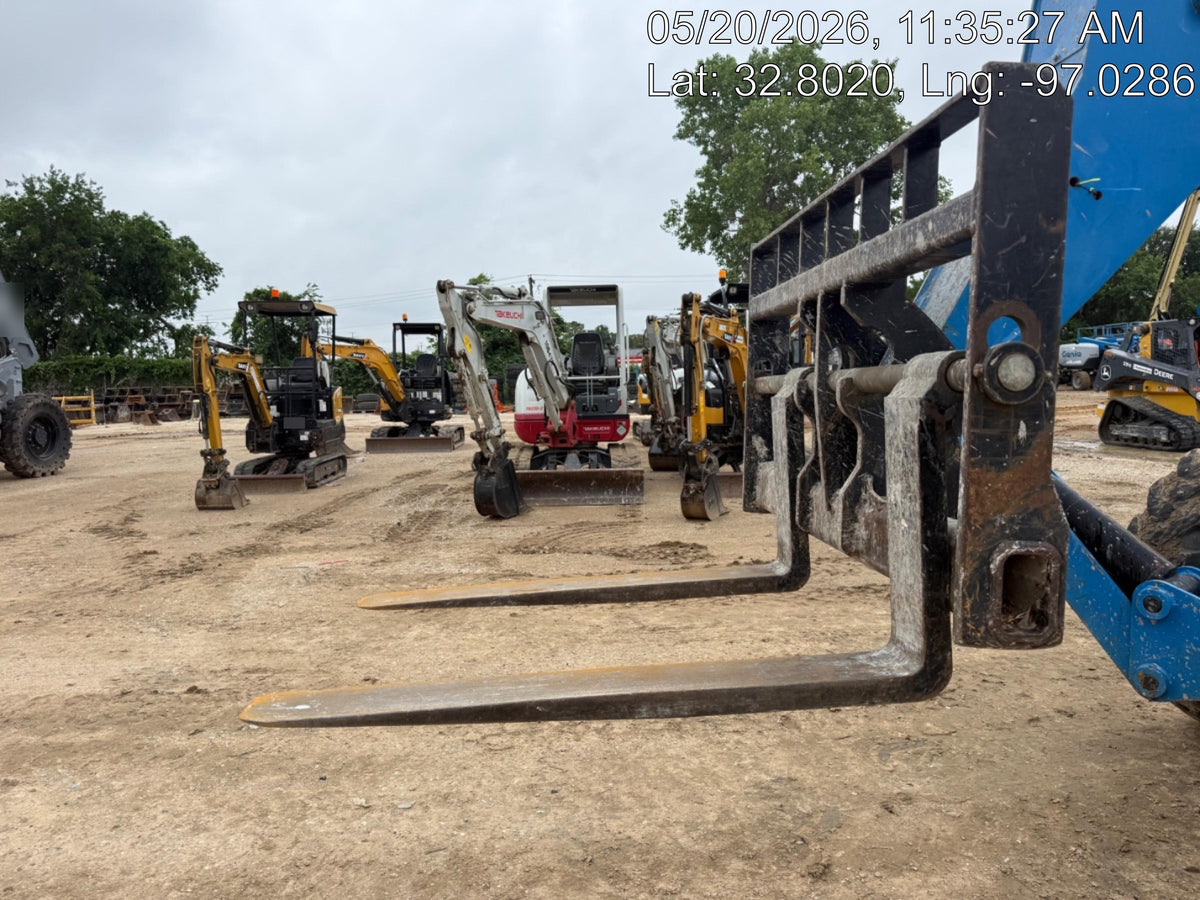 2016 GENIE GTH-1056